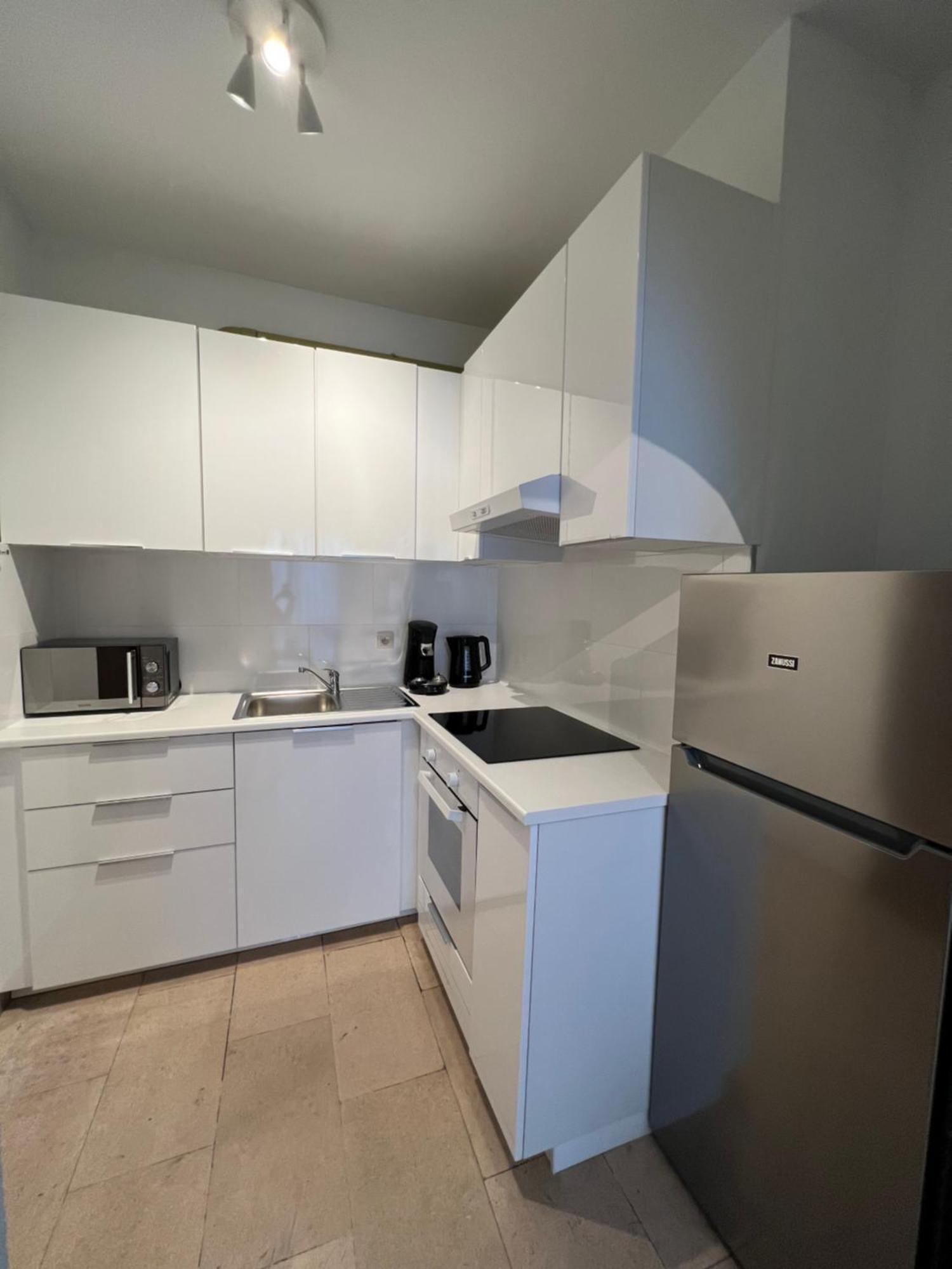 Appartement Lumineux Dans Un Quartier Anime บรัสเซลส์ ภายนอก รูปภาพ