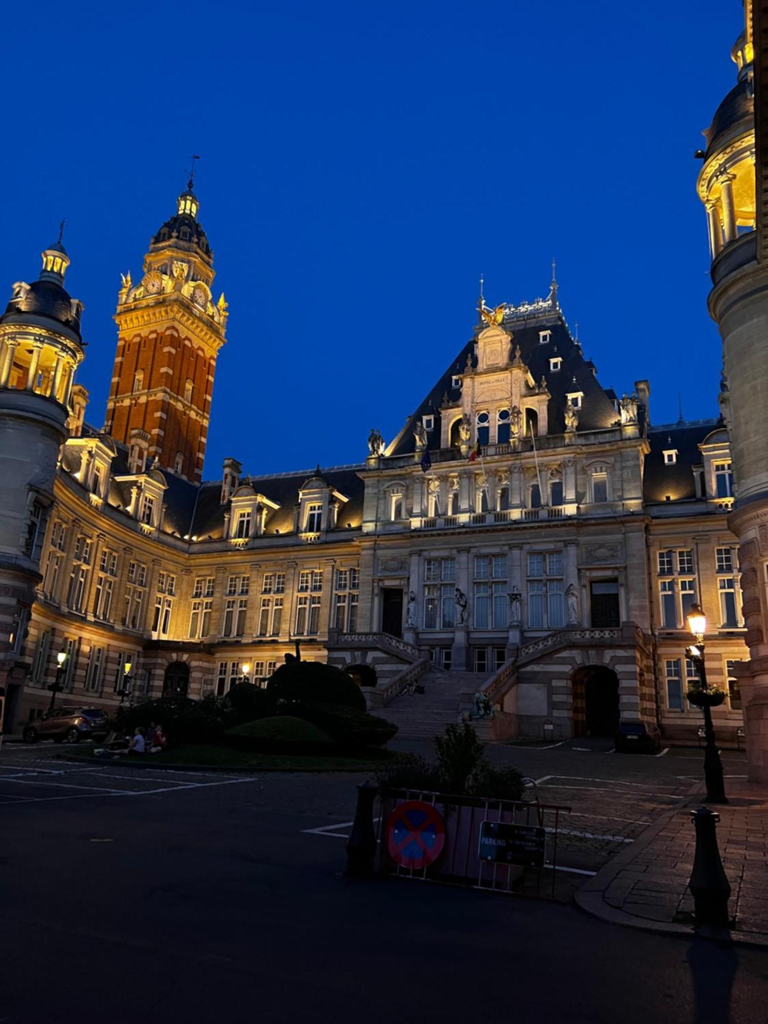 Appartement Lumineux Dans Un Quartier Anime บรัสเซลส์ ภายนอก รูปภาพ